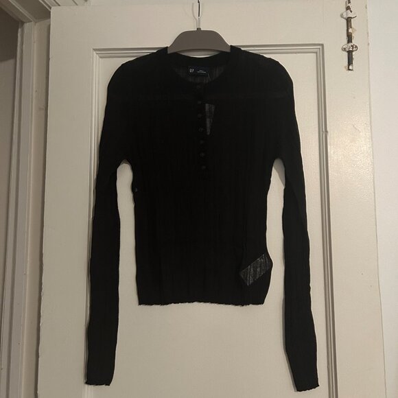 Gap Sheer Rib Henley Sweater in Black (Size S) - NEW with tags - Picture 3 of 4